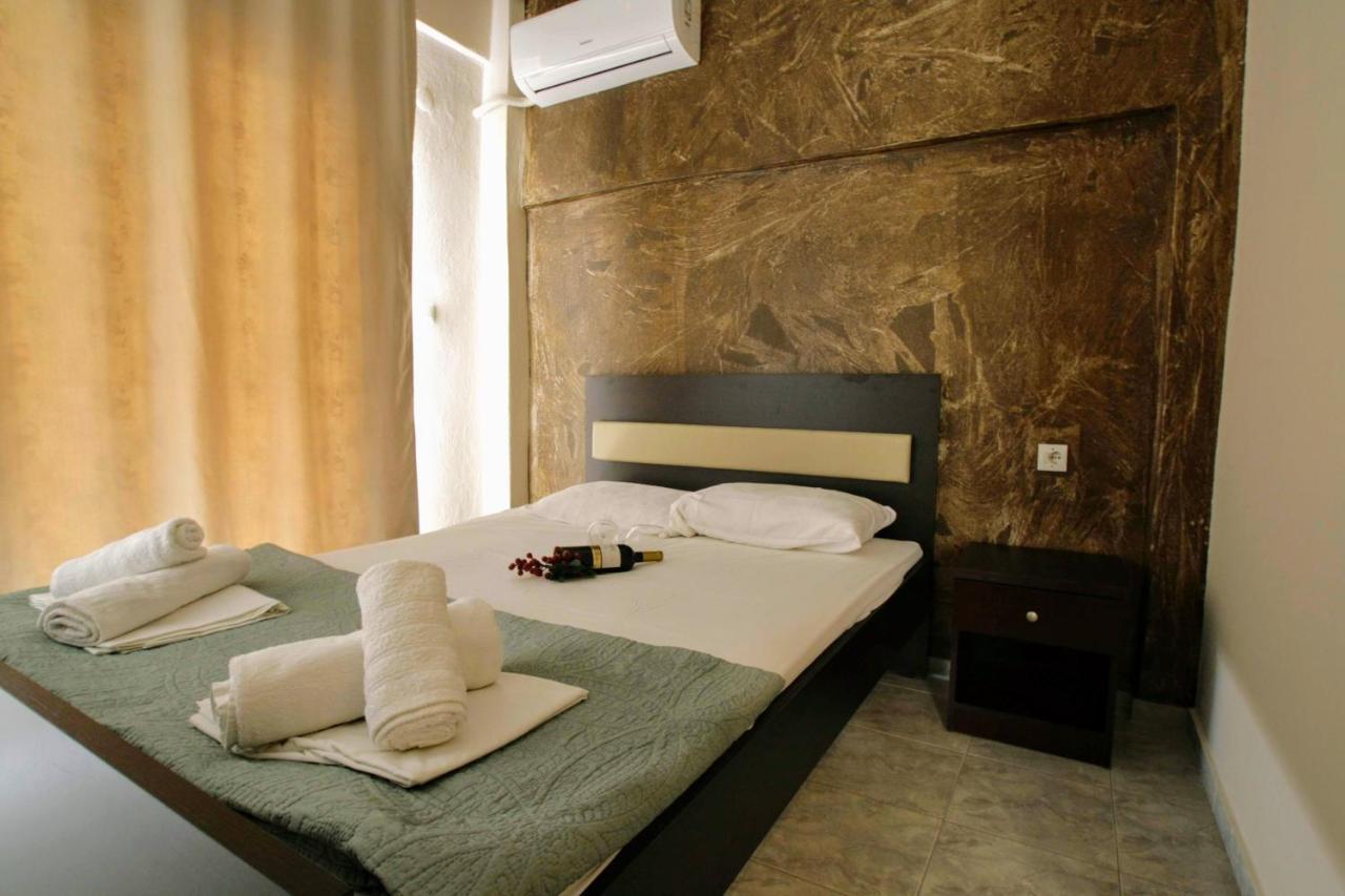 Ldg Rooms Olympiakí Aktí 외부 사진